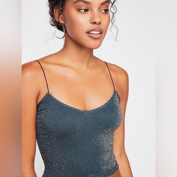 Free People NWOT Brami Seamless Sparkle Cami in Deep Emerald Green - Picture 2 of 10